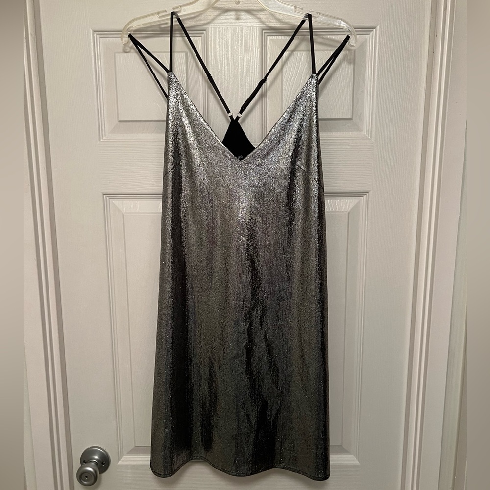 NWT!!! Aakaa - Size M - strappy reflective silver mini dress